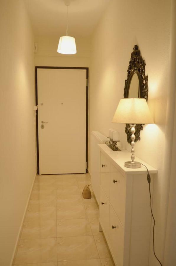 Lemon Beach Front Apartment, Nikiti Nikiti (Sithonia) Exterior foto